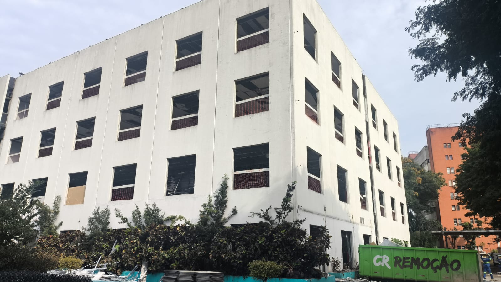 Prédio Comercial Pré-Moldado